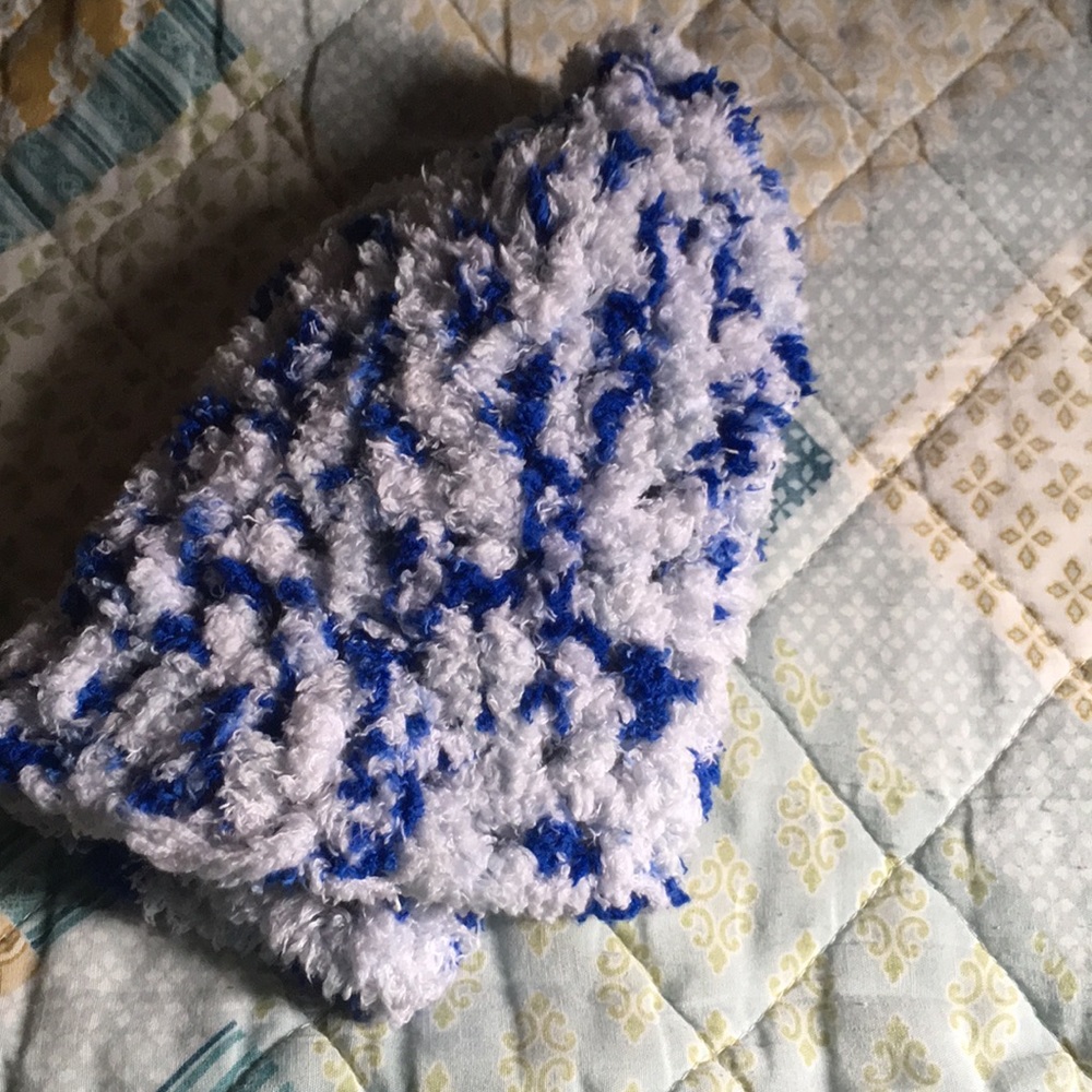 Cutest hat - Picture 2 of 2